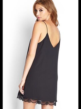 Forever 21 Black Lace Hem Mini Slip Dress Size Small